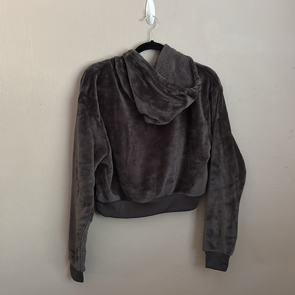 Star Wars Baby Yoda/Grogu Dark Gray Women's cropped hoodie size XL - Picture 3 of 7